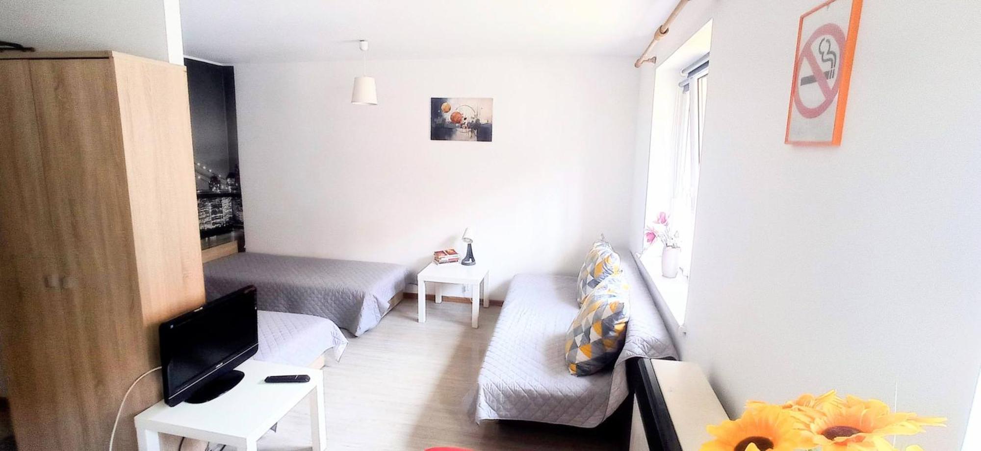 Apartament Studio - Mehoffera 1 Apartment Zabrze Bagian luar foto