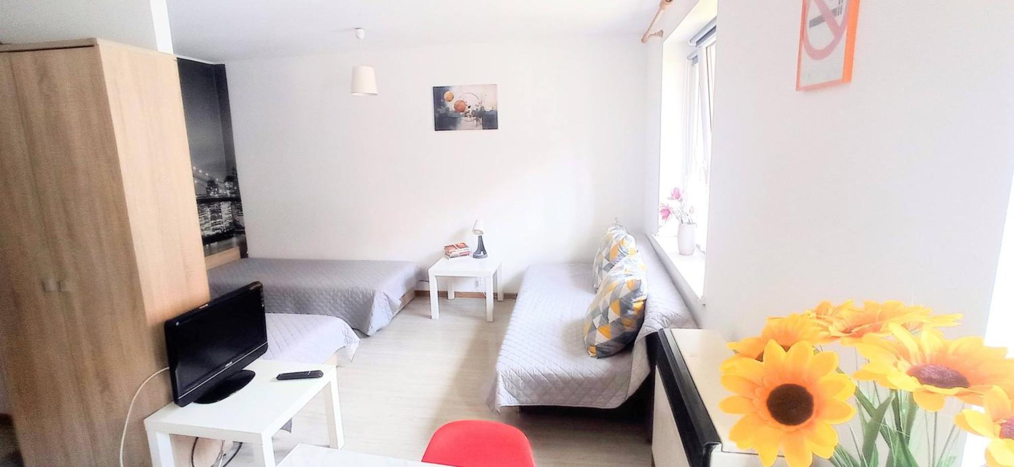 Apartament Studio - Mehoffera 1 Apartment Zabrze Bagian luar foto