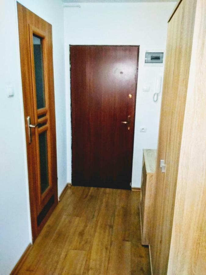 Apartament Studio - Mehoffera 1 Apartment Zabrze Bagian luar foto