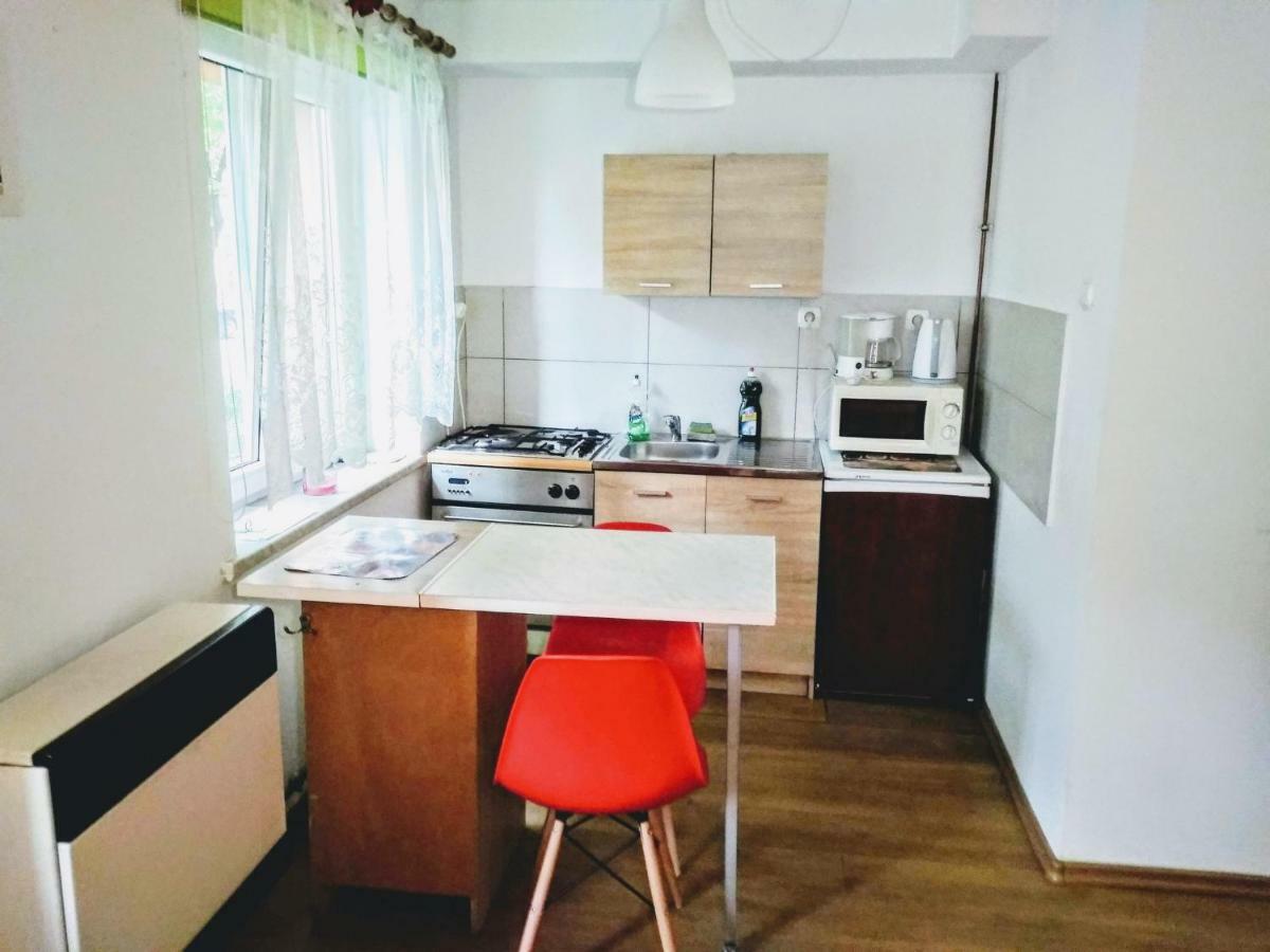 Apartament Studio - Mehoffera 1 Apartment Zabrze Bagian luar foto